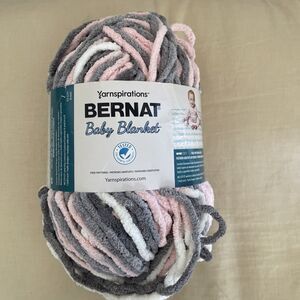 Bernat Baby Blanket Big Ball Yarn - Baby Grays. Soft, Chunky, Easy Care